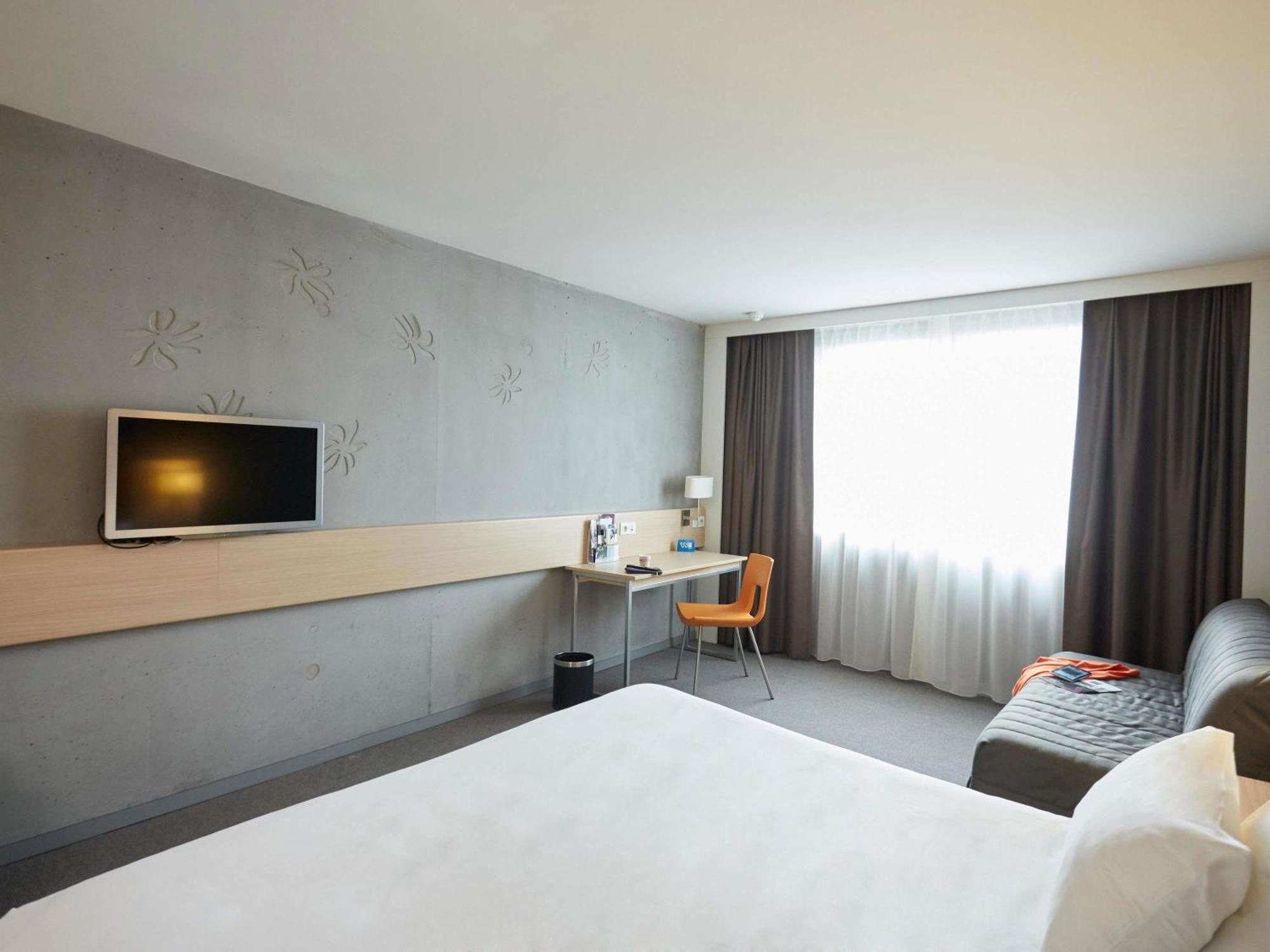 Family Suite,1704944433:JPEG